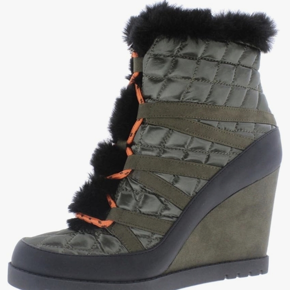 **NEW IN BOX** JESSICA SIMPSON BRIXEL Camo Green Platform Winter Boots - Picture 3 of 9